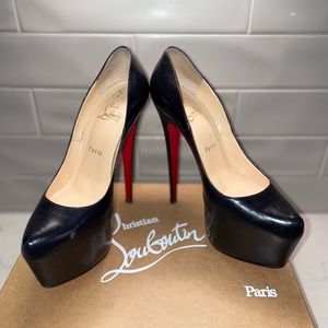 Louboutin | Red Bottoms